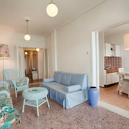 아파트 The Big Blue Apartment!!! *