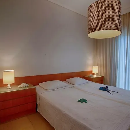 아파트 The Big Blue Apartment!!! Peraía