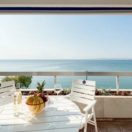 아파트 The Big Blue Apartment!!! Peraía