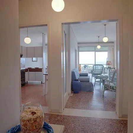 The Big Blue Apartment!!! Апартаменты *