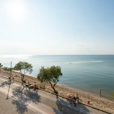 The Big Blue Apartment!!! Переа